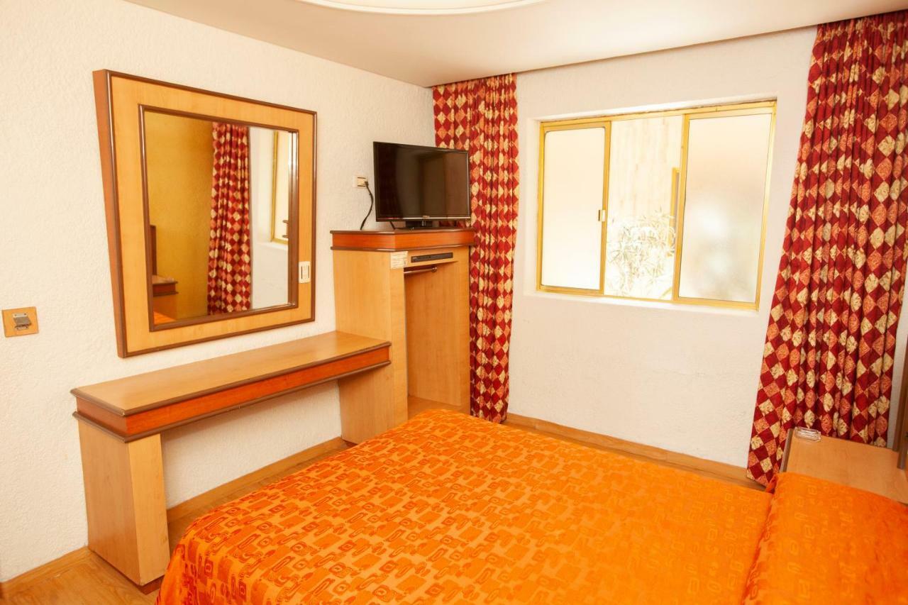 Hotel Tres Colonias - Solo Adultos Мехіко Екстер'єр фото